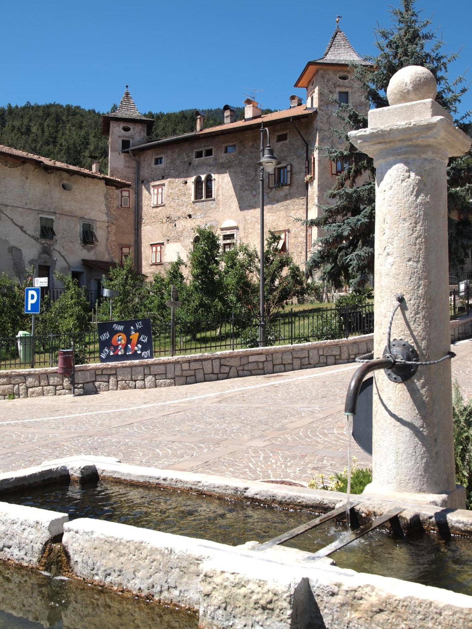 Locanda Alpina Brez Exteriér fotografie